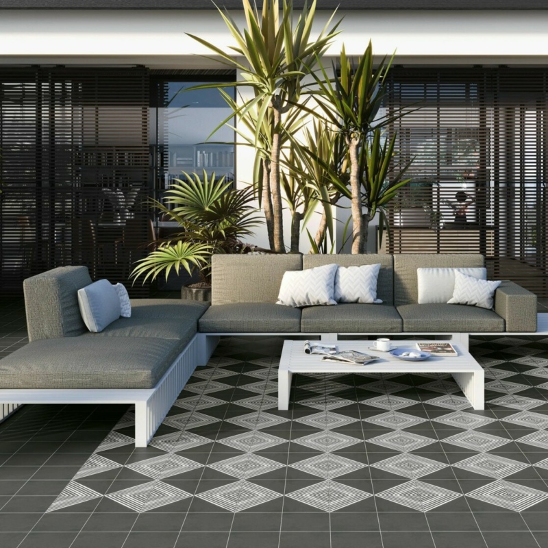 SQUARES PLAZA 20X20